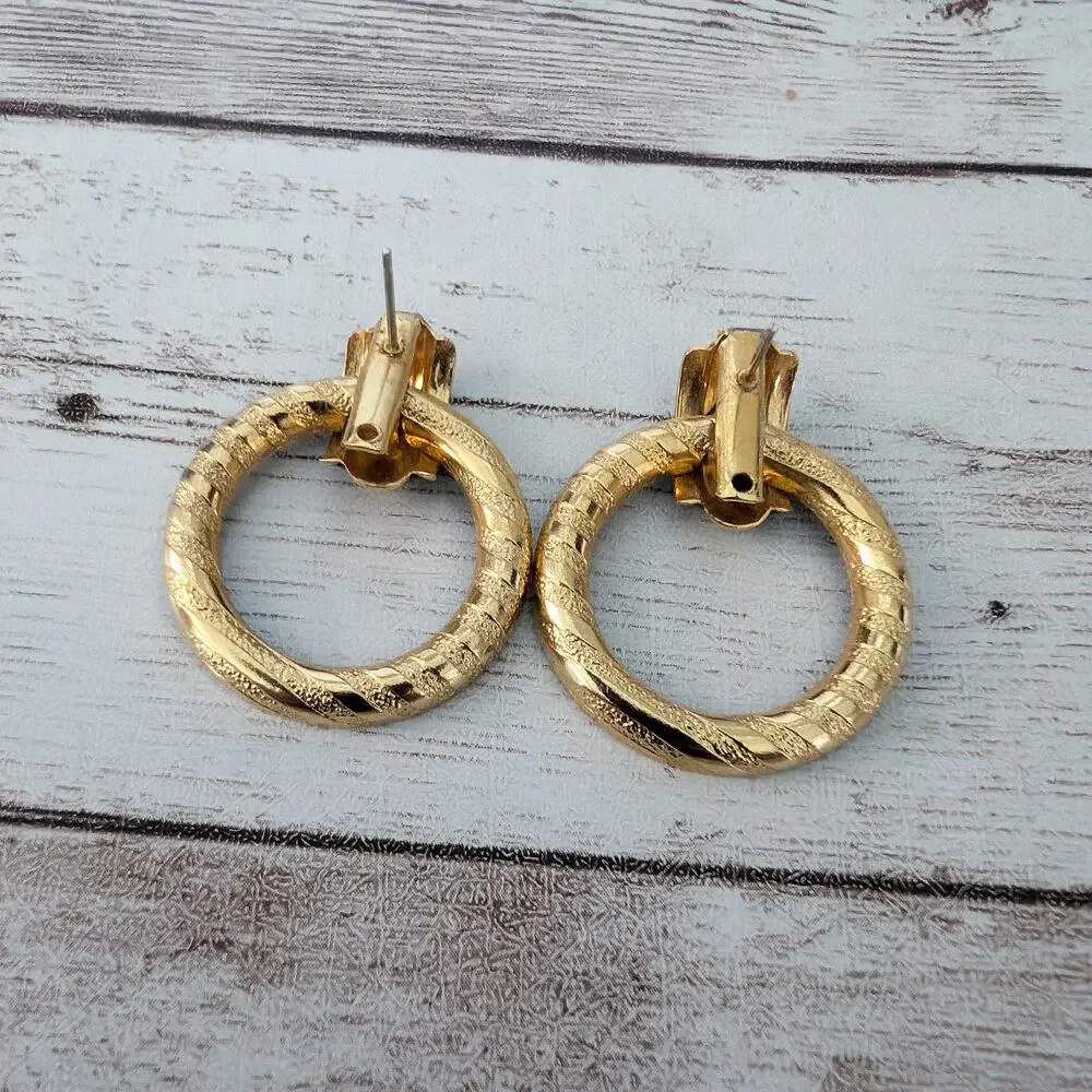 Vintage Earrings for Pierced Ears Blue & Gold Tone Circle Dangle